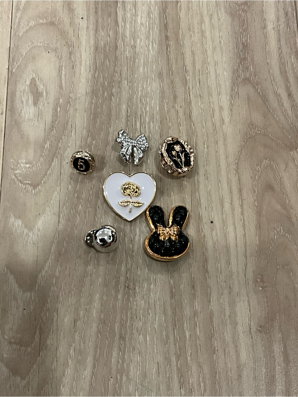 6pcs brooch/pins